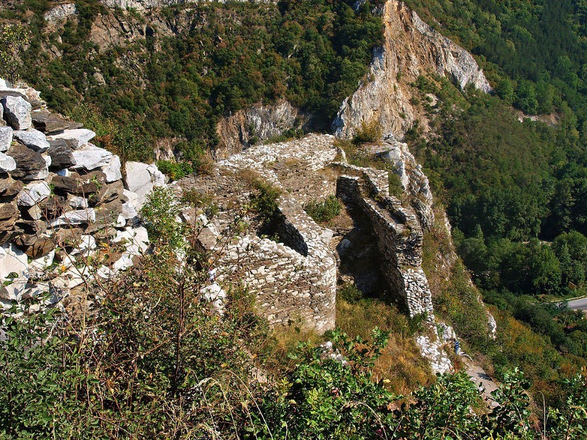  Асенова крепость
