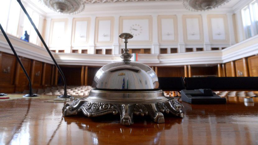 Болгарский парламент в первом чтении принял изменения в Законе об иностранцах