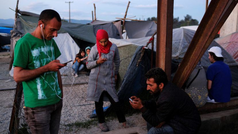 Беженцы отказываются переезжать из Греции в Болгарию