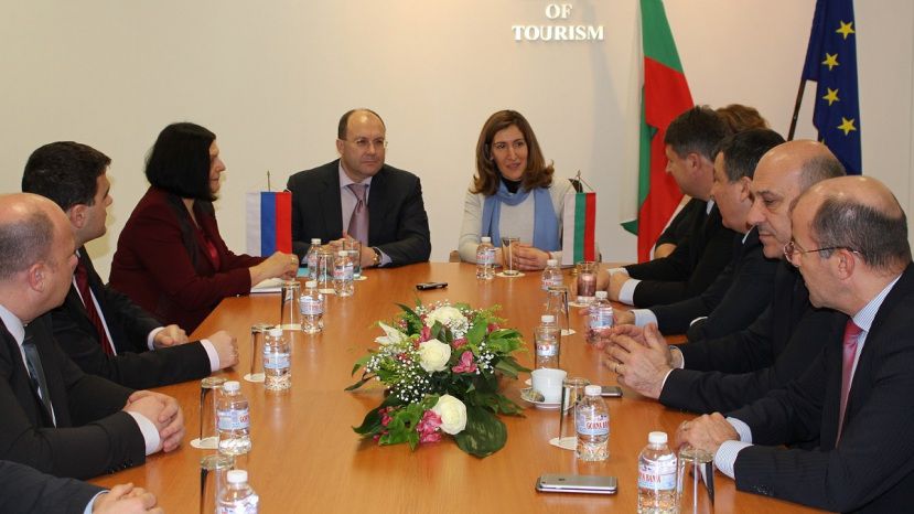 Болгария и Россия подписали протокол о сотрудничестве в сфере туризма