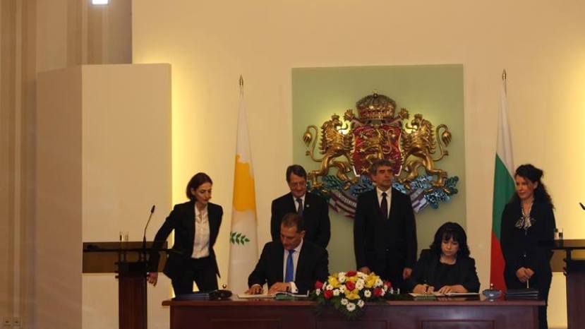 Болгария и Кипр подписали меморандум о сотрудничестве в области энергетики