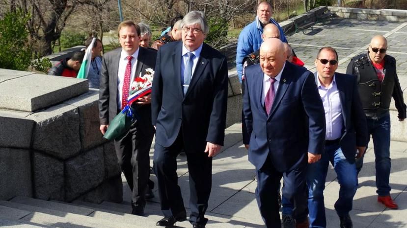 Посол России в Болгарии обсудил в Пловдиве развитие связей с российскими регионами