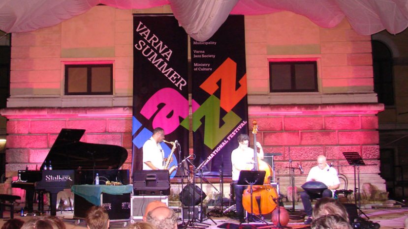 Джаз-фестиваль Варненское лето