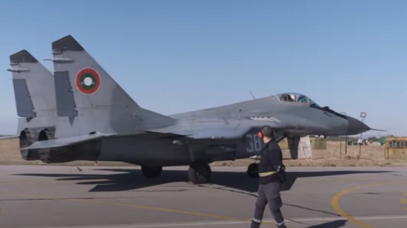 Минобороны Болгарии намерено расторгнуть контракт с Россией на ремонт истребителей МиГ-29