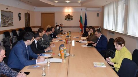 У Болгарии не будет проблемы с нехваткой товаров из-за кризиса в Украине