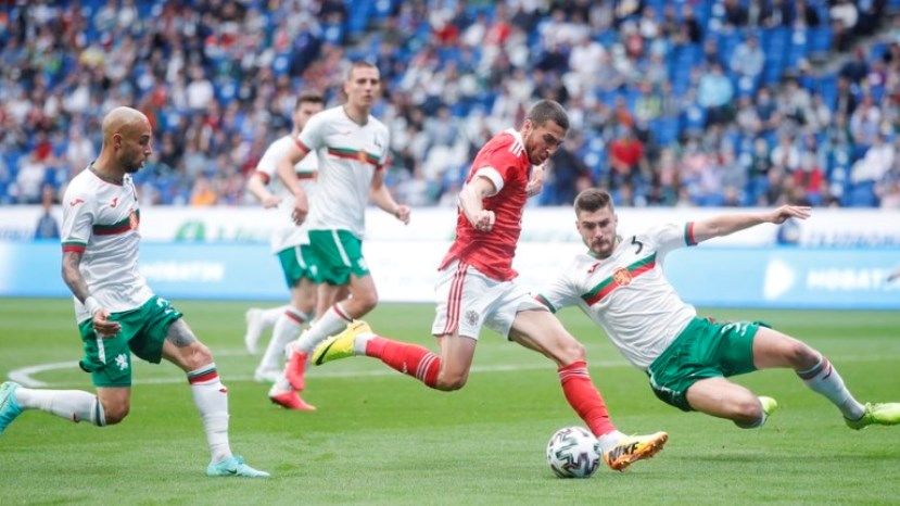 Сборная России по футболу победила болгар в последнем матче перед стартом Евро