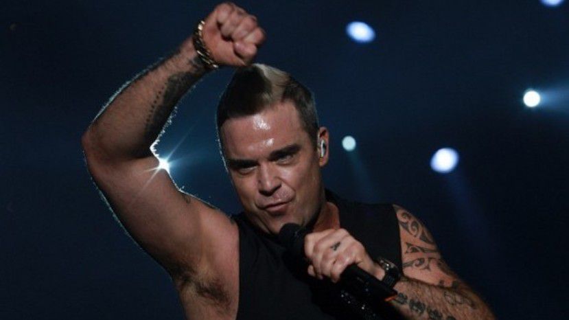 В Бургасе прошел первый концерт Робби Уильямса на пляже