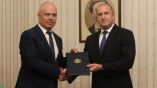 ТАСС: Болгарские политики заявляют о планах нормализации отношений с Россией