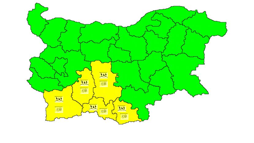 Из-за дождя и снега в 5 областях Болгарии объявлен «желтый» уровень опасности