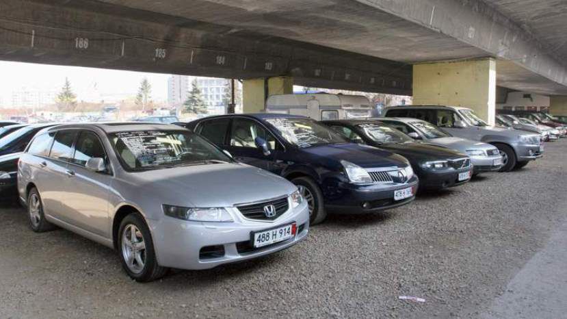 В Болгарии в лизинг ежемесячно продается легковых автомобилей на 49 млн. левов