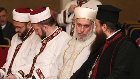 Главный муфтий Болгарии призвал показать настоящее лицо ислама