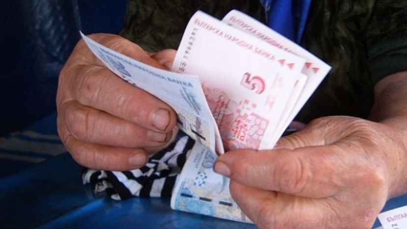 В Болгарии более 1.3 млн. пенсионеров получат пасхальные добавки к пенсии