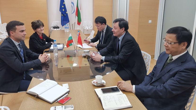 Болгария и Китай обсудили сотрудничество между малыми и средними предприятиями