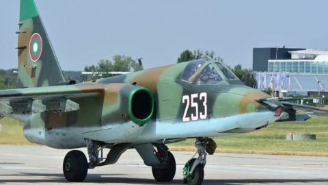 Болгарские социалисты настаивают на пересмотре сделки на ремонт Су-25