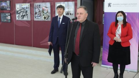 Фотоизложба разказва за Казахстан в МВнР