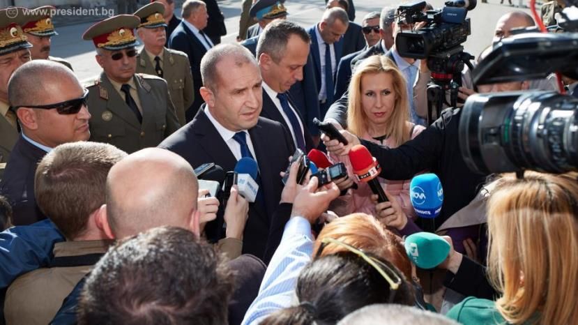 Президент Болгарии: Самодовольство на фоне миллионов бедных и униженных неуместно