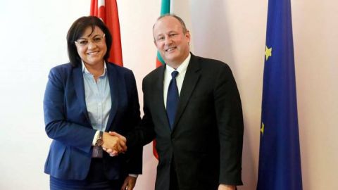 Лидер болгарских социалистов обсудила с послом США двухсторонние отношения