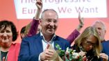Экс-премьер Болгарии в третий раз избран лидером ПЕС