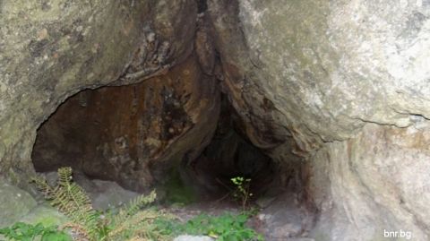 Загадките на пещерите-утроби