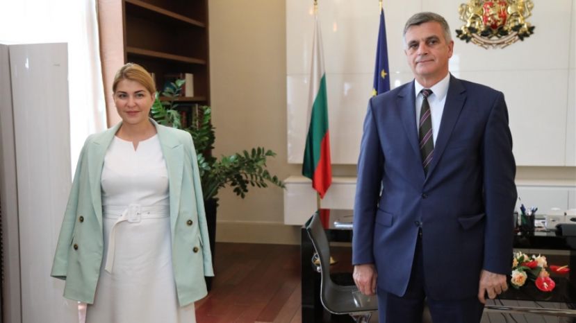 Премиерът Стефан Янев проведе среща със заместник министър-председателя на Украйна Олга Стефанишина