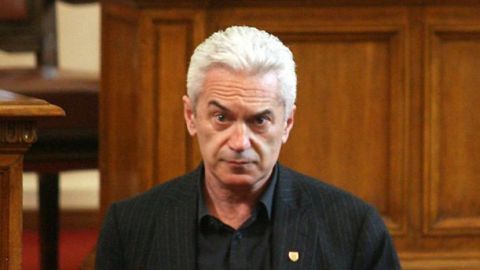 Депутаты партии «Атака» предлагают штрафовать за проповедование неолиберализма