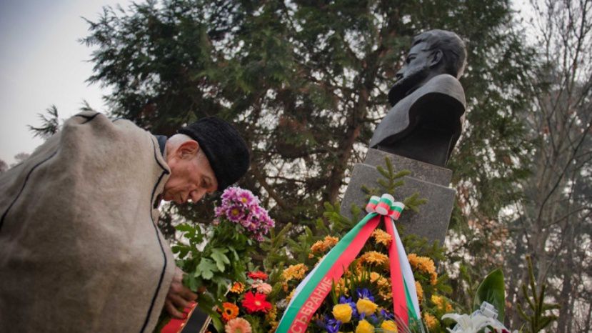В Болгарии отмечают 168-летие национального героя Христо Ботева