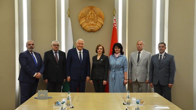 Парламентарии активизируют сотрудничество Беларуси и Болгарии в образовании и туризме