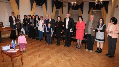 В посольстве Украины в Софии почтили память Героев Небесной Сотни