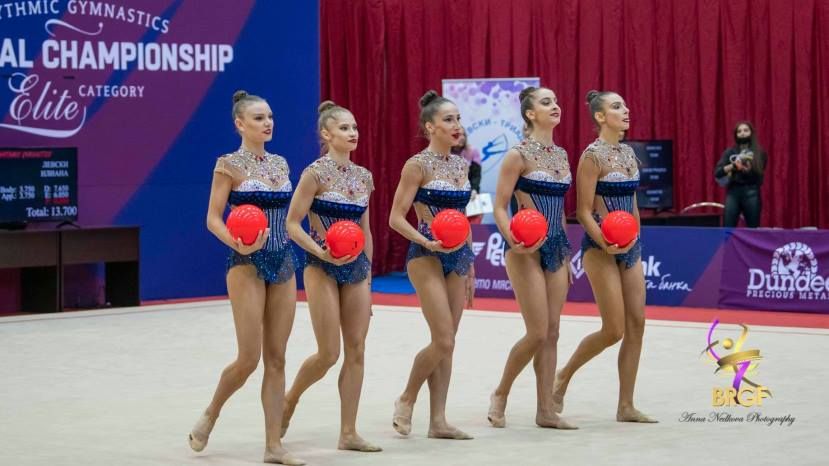 На этапе Гран-при болгарские гимнастки завоевали три золота в групповых упражнениях