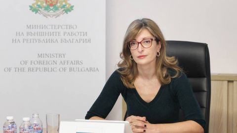 Болгария призывает правительство Северной Македонии отказаться от манипуляций