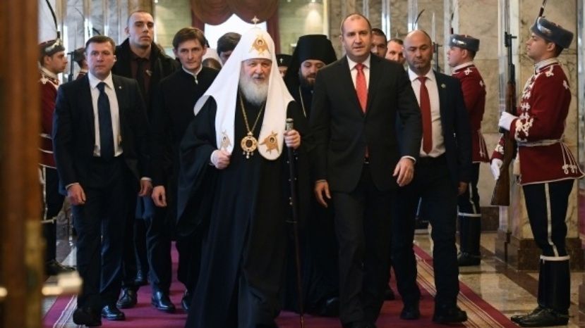 Российских дипломатов призвали вмешаться в конфликт патриарха с болгарами