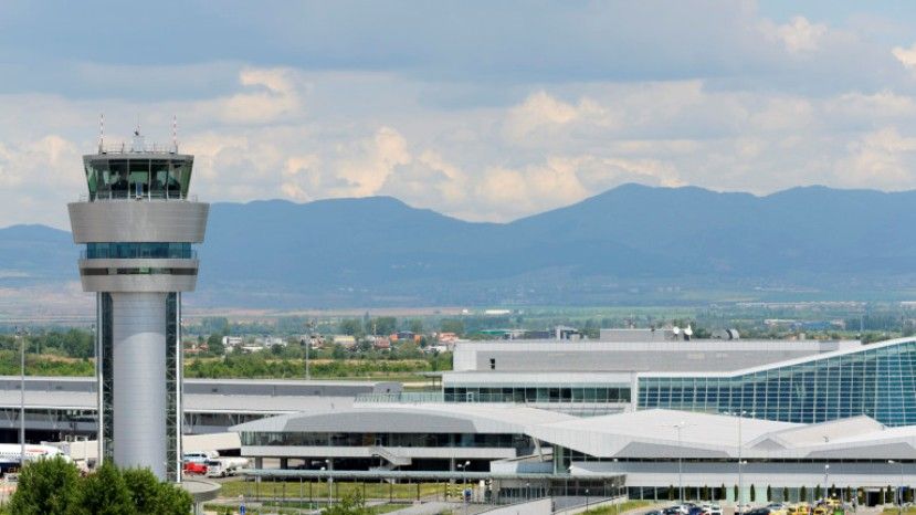 Летище София бележи 42% ръст на пътниците