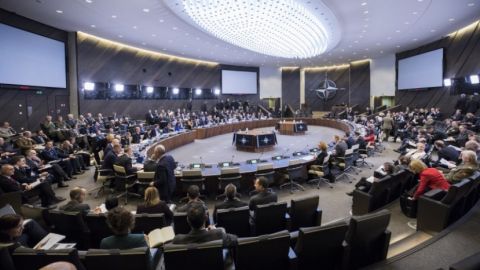 На встрече НАТО министр обороны Болгарии подтвердил планы увеличения расходов на оборону