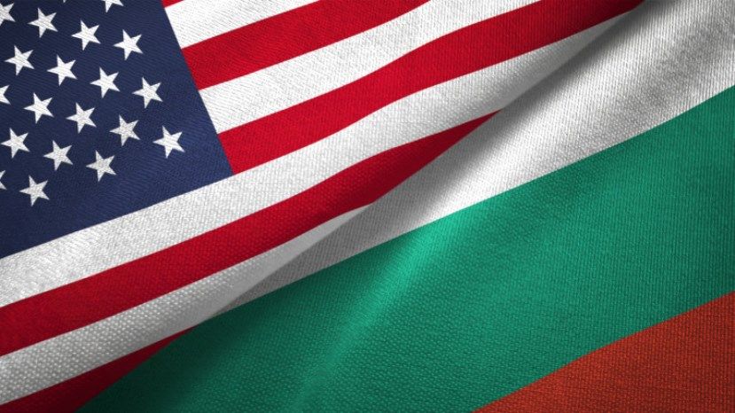 Болгария заплатила США 1,2 млрд долларов