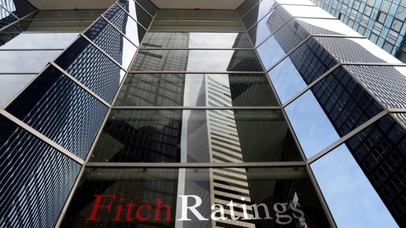 Fitch повиши перспективата за кредитния рейтинг на България от стабилна на положителна