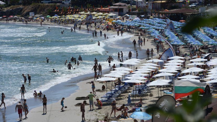В августе количество иностранных туристов в Болгарии выросло на 6.5%