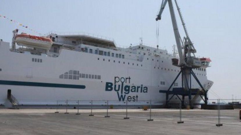 Первый курс парома Бургас-Поти состоится 15 августа