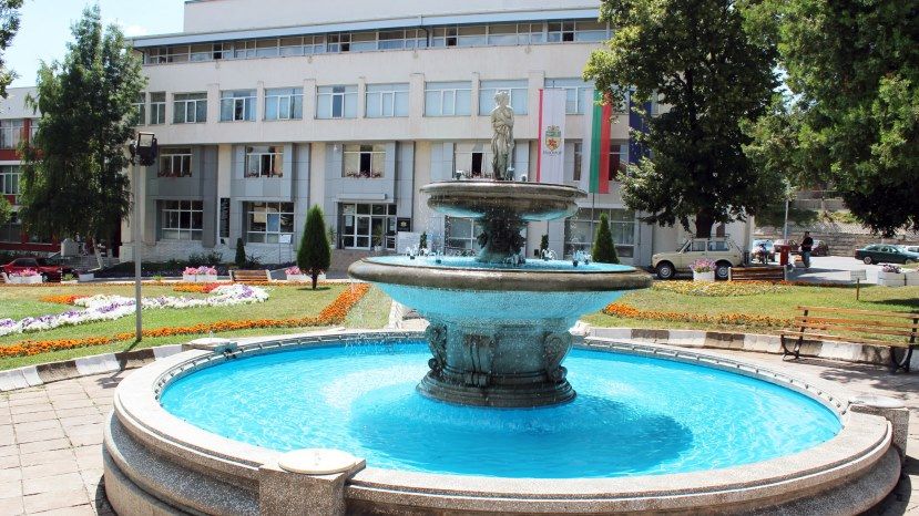 РИА Новости: В Болгарии установят слабоалкогольный фонтан