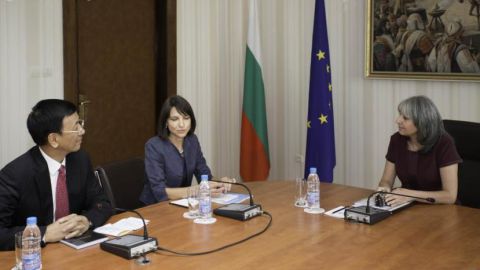Вице-президент Болгарии встретилась с генеральным прокурором Китая