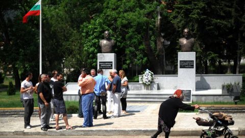 РИА Новости: Болгария умирает в буквальном смысле