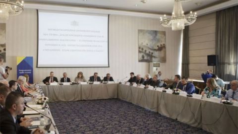 Создания воскресных школ и облегчения доступа к болгарскому гражданству требуют болгары из Западных Балкан