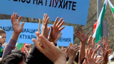 Национален протест спря проект за реформа на трудоустрояването