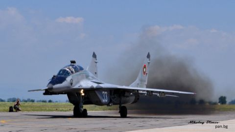 Правовая комиссия Народного собрания Болгарии ратифицировала соглашение с Польшей на ремонт истребителей