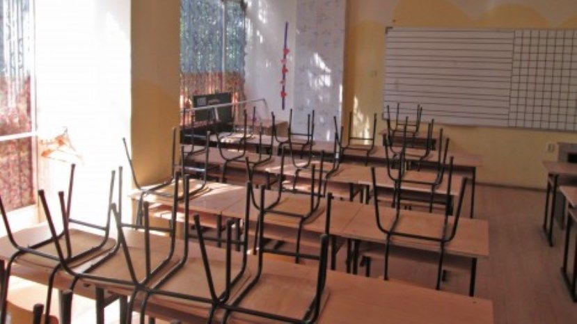 Ученики с 6 по 12 класс школ Варны будут обучаться дистанционно