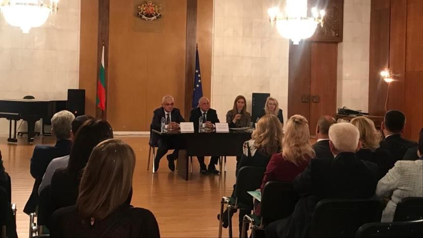 Министр туризма призвала российских туроператоров совместно развивать туристический потенциал Болгарии