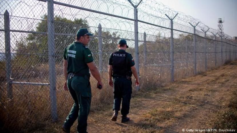 DW: Болгария будет использовать войска для охраны границы с Турцией