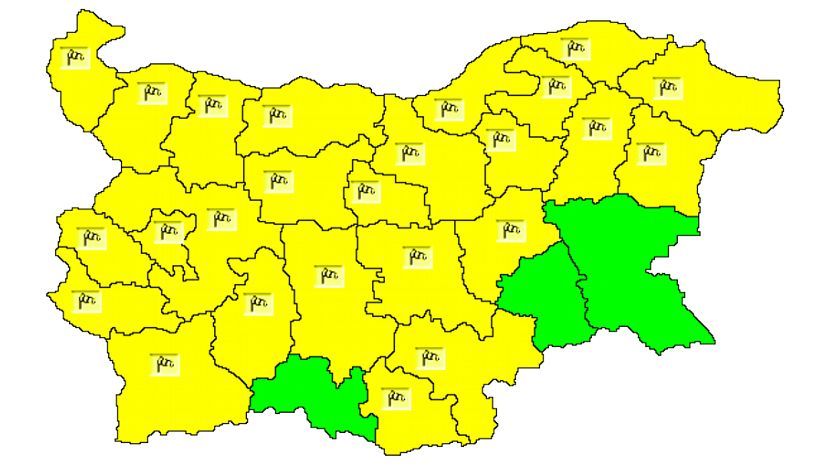 Жълт код за силен вятър е обявен в 25 области в страната на 30 януари