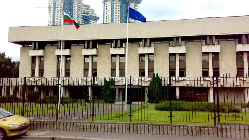 Посольство: Болгария работает над открытием страны для россиян