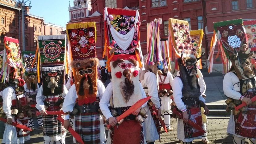 Презентация болгарских традиций и обычаев кукеров (ряженых) проходит в Москве