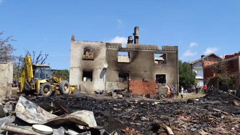 ТАСС: шесть частных жилых домов сгорели на юге Болгарии из-за жары